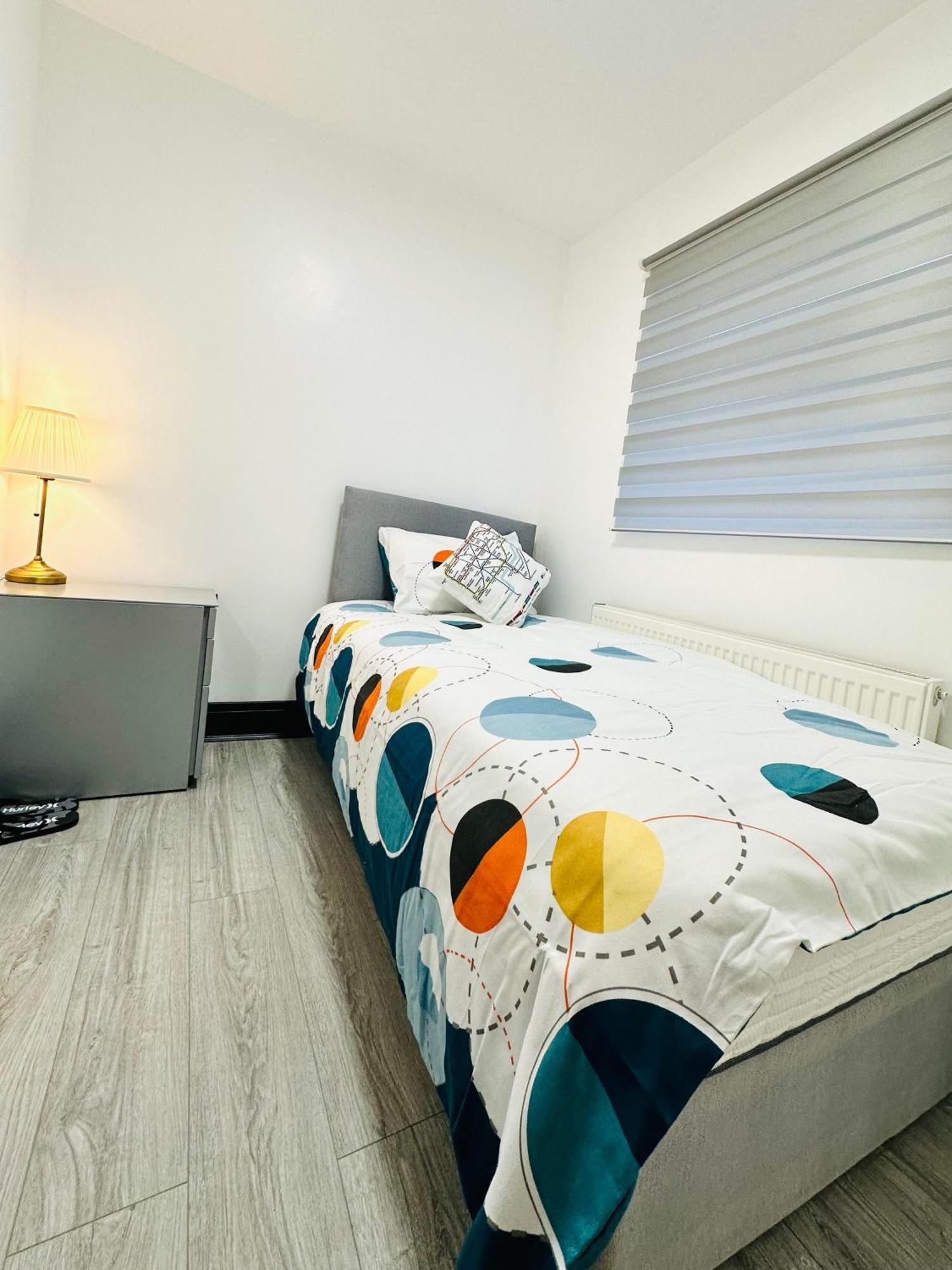Great Place To Live In Dartford - Kent Lejlighedshotel Eksteriør billede